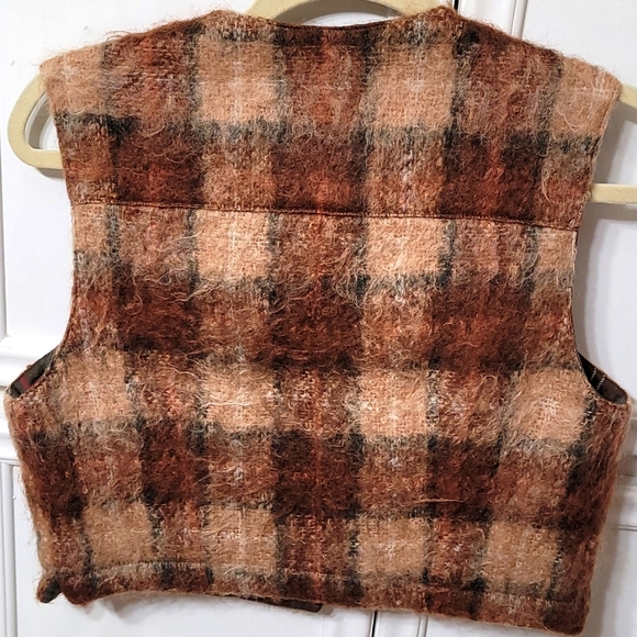 Banana Republic Vest - Picture 2 of 4